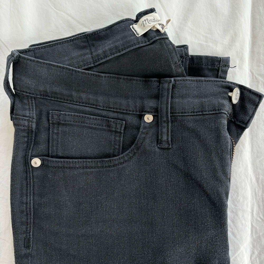 Madewell 9” mid-rise skinny black jeans
